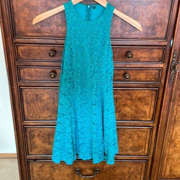 Other - 3/$15 Girls green lace dress